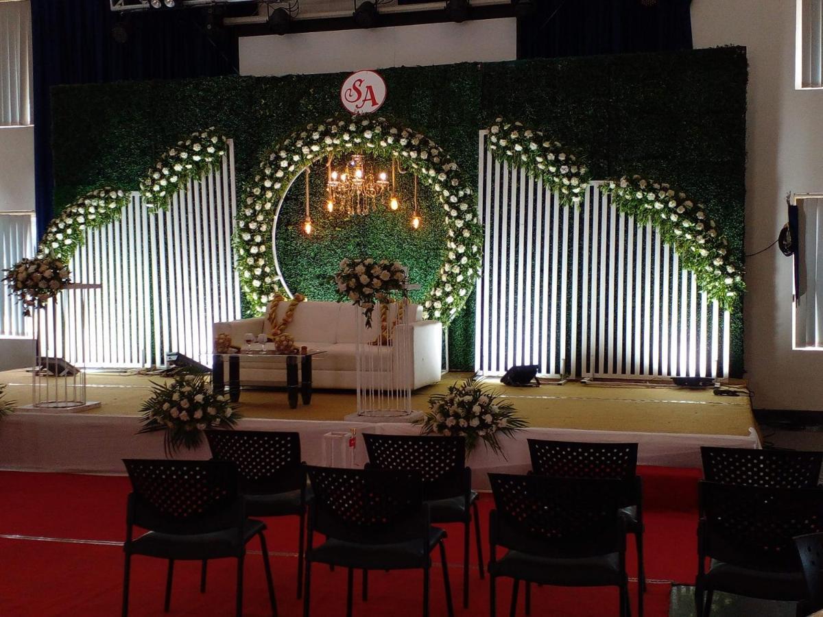 Angamaly Convention Centre Hotel Kochi Exterior photo